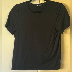 Zara Short Sleeve T Shirt